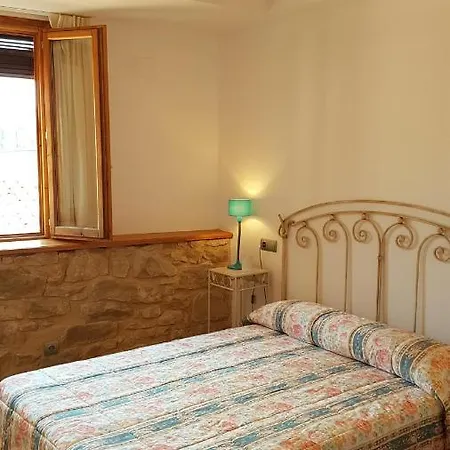 Apartment Apartamento Historico Siglo Xiv Con Vistas Al Rio Y Parking En *